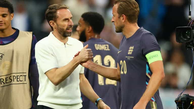Gareth Southgate admits declining cheeky request from Harry Kane during Bosnia friendly Gareth Southgate admits declining cheeky request from Harry Kane during Bosnia friendly