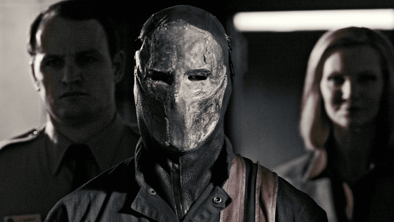 A very fun dystopian action thriller movie is on TV tonight
