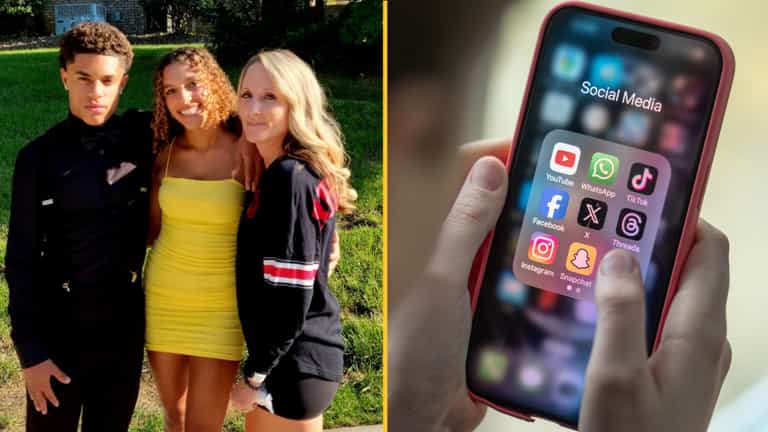 Mum says she should be allowed to go through her kids phones because she pays for them Mum says she should be allowed to go through her kids phones because she pays for them