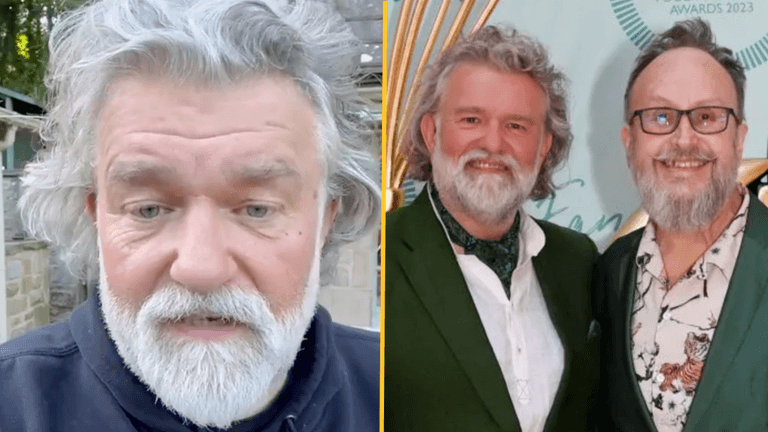 Support floods in for Si King as he goes back to work without Dave Myers Support floods in for Si King as he goes back to work without Dave Myers
