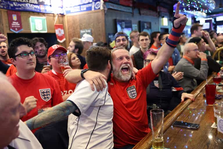 New pub opening hour laws in England from today New pub opening hour laws in England from today