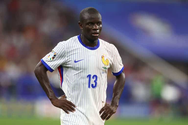 N’Golo Kante in talks over Premier League return N’Golo Kante in talks over Premier League return