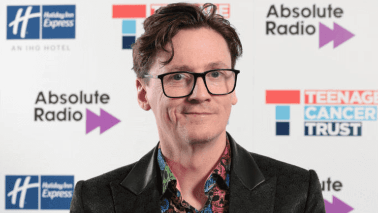 Ed Byrne delays UK show to give fans more time to vote in election Ed Byrne delays UK show to give fans more time to vote in election