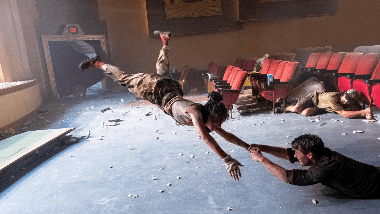 Huge new movie in cinemas now delivers old-school thrills