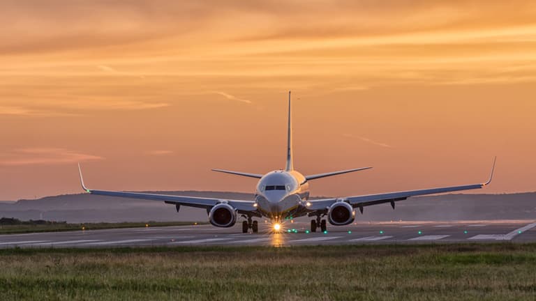 Man ordered to pay more than £4000 in fuel fees after flight diverted due to his bad behaviour Man ordered to pay more than £4000 in fuel fees after flight diverted due to his bad behaviour