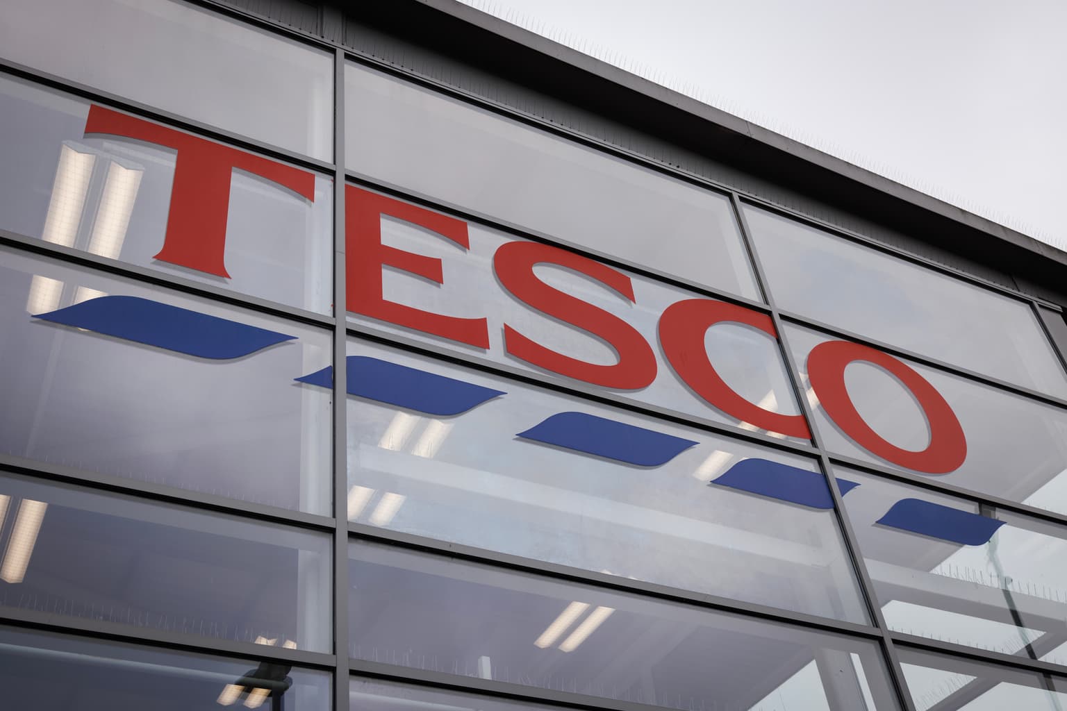 Tesco ‘planning to use AI’ to nudge shoppers to buy healthier food