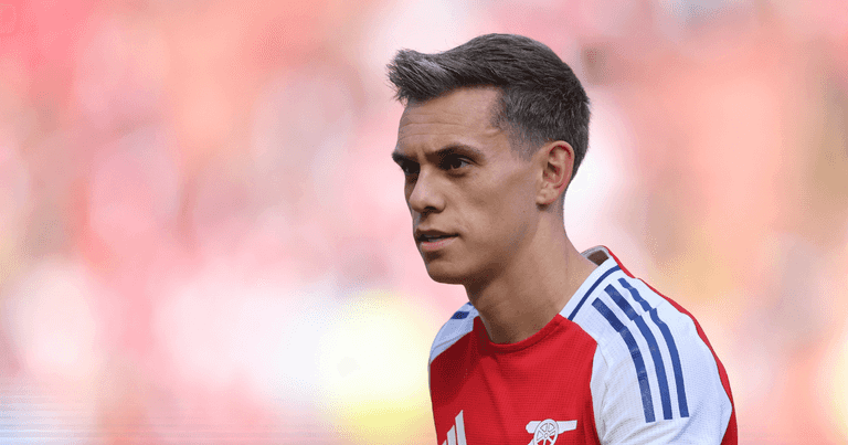 Arsenal in shock as new club launch huge bid for Leandro Trossard Arsenal in shock as new club launch huge bid for Leandro Trossard