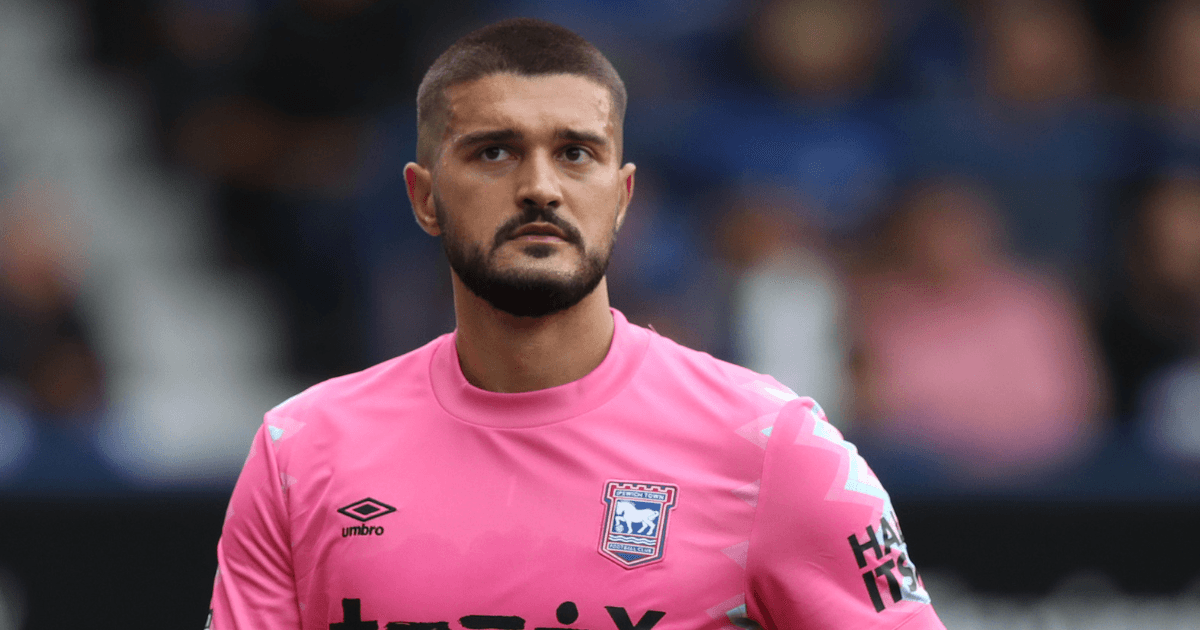 Premier League star breaks silence after being sent home from national team for ‘breaking rules’