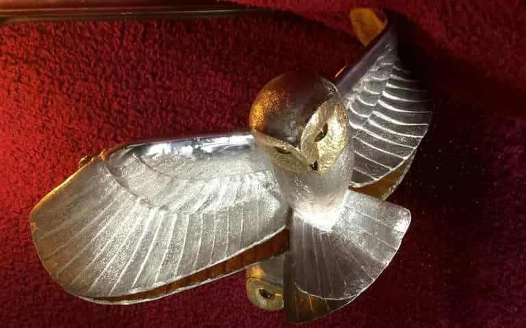 ‘World’s longest treasure hunt’ ends as golden owl worth £125,000 is found after 31 years ‘World’s longest treasure hunt’ ends as golden owl worth £125,000 is found after 31 years