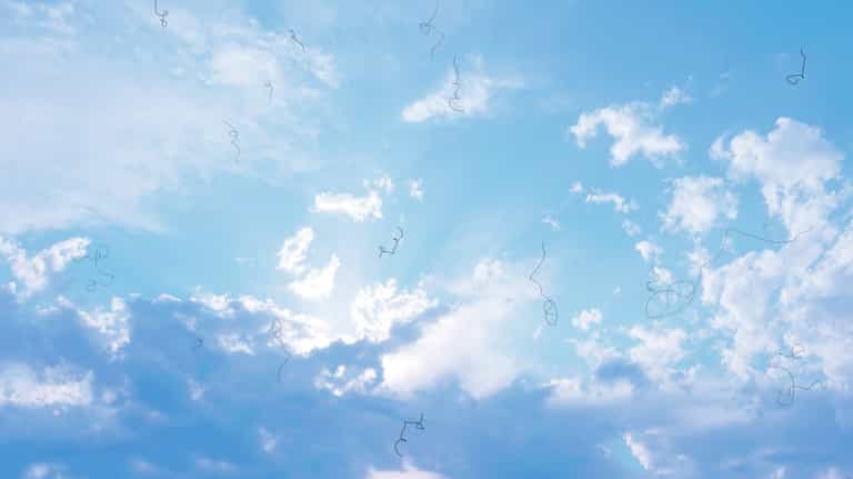 Doctor shares what you should be doing if you see ‘floaters’ with your eyes Doctor shares what you should be doing if you see ‘floaters’ with your eyes