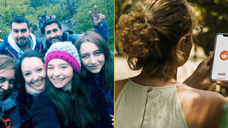 People are absolutely horrified after spotting face in background of group photo People are absolutely horrified after spotting face in background of group photo