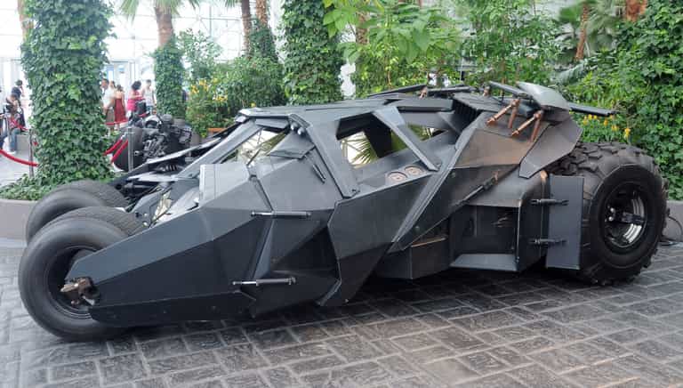 Warner Bros is selling Batmobiles from Christopher Nolan’s Dark Knight trilogy Warner Bros is selling Batmobiles from Christopher Nolan’s Dark Knight trilogy