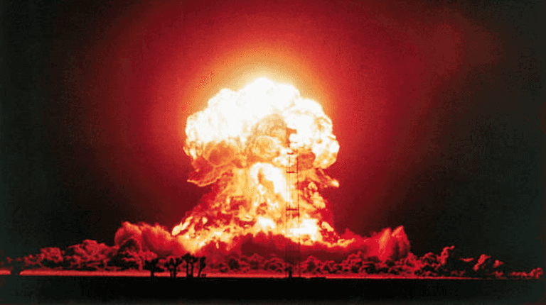 US government issue guide on how to survive nuclear attack as global tensions rise US government issue guide on how to survive nuclear attack as global tensions rise