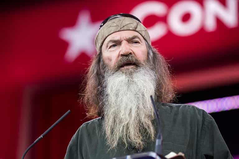 Duck Dynasty star Phil Robertson diagnosed with Alzheimer’s Duck Dynasty star Phil Robertson diagnosed with Alzheimer’s