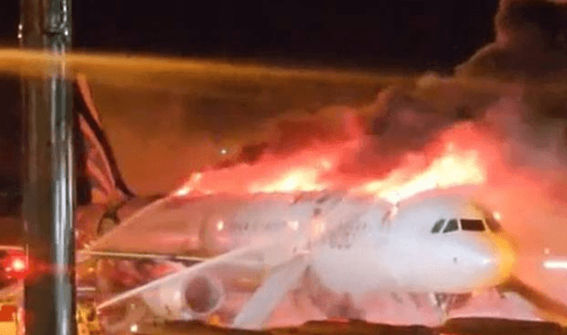 Horror as fire breaks out on plane carrying 176 people Horror as fire breaks out on plane carrying 176 people