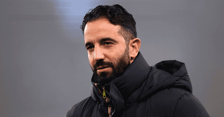 Man United star agrees new long-term contract at club Man United star agrees new long-term contract at club