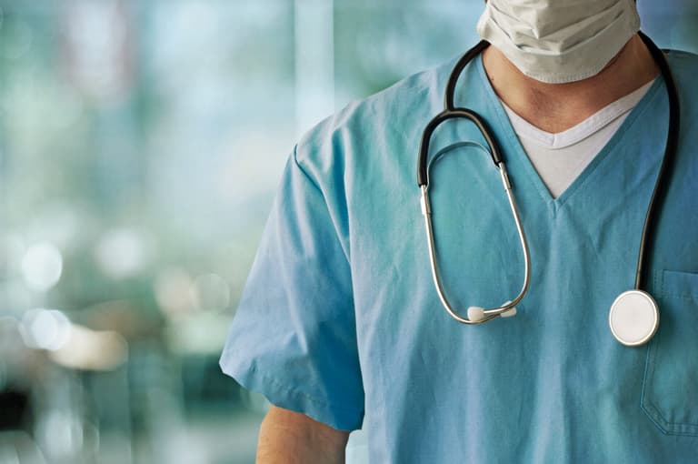 Teenage boy arrested for ‘impersonating a doctor’ at UK hospital Teenage boy arrested for ‘impersonating a doctor’ at UK hospital