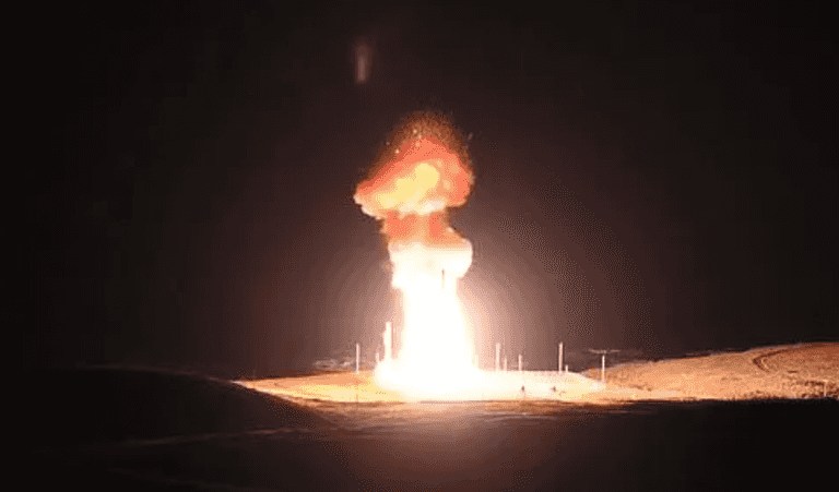 US launches nuclear missile to show ‘readiness’ amid fears around WW3 US launches nuclear missile to show ‘readiness’ amid fears around WW3