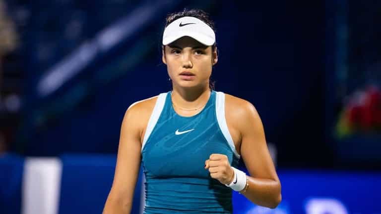 Emma Raducanu breaks down in tears because of ‘difficult’ man in the crowd Emma Raducanu breaks down in tears because of ‘difficult’ man in the crowd