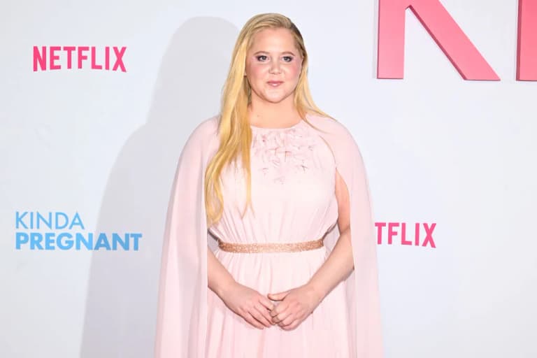 Controversial joke that Amy Schumer was banned from telling at the Oscars Controversial joke that Amy Schumer was banned from telling at the Oscars