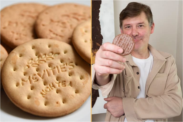 McVitie’s say we’ve all been eating chocolate digestives the wrong way round McVitie’s say we’ve all been eating chocolate digestives the wrong way round