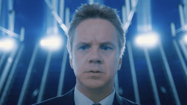 A cult futuristic sci-fi movie is airing on TV tonight A cult futuristic sci-fi movie is airing on TV tonight