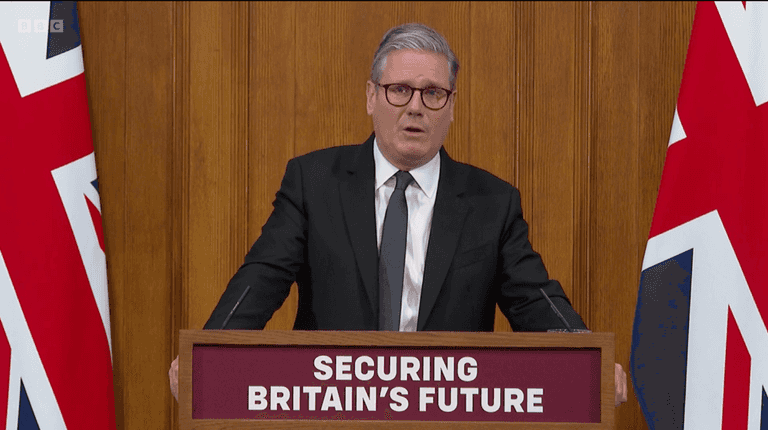 Starmer reveals tighter immigration plans to end ‘squalid chapter’ Starmer reveals tighter immigration plans to end ‘squalid chapter’