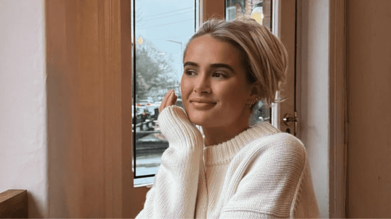 Molly-Mae finally confirms she’s back with Tommy Fury Molly-Mae finally confirms she’s back with Tommy Fury
