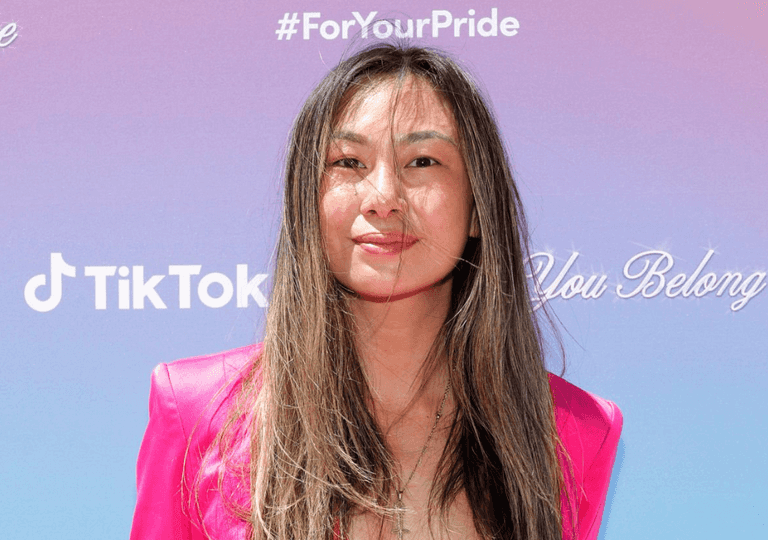 University dropout surpasses Taylor Swift as world’s youngest self-made billionaire University dropout surpasses Taylor Swift as world’s youngest self-made billionaire