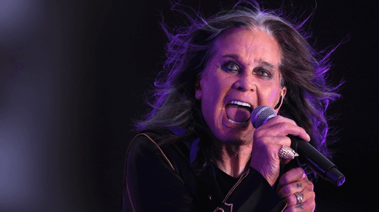 Ozzy Osbourne thinks he will die on stage during last Black Sabbath gig Ozzy Osbourne thinks he will die on stage during last Black Sabbath gig