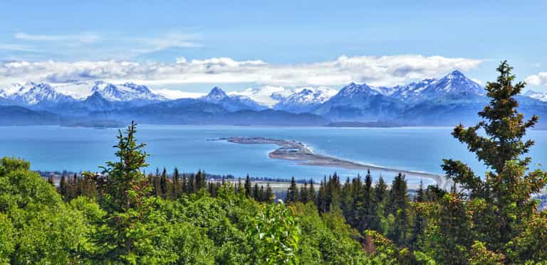 American state rocked by 7.3 magnitude earthquake leaving residents scrambling to high ground American state rocked by 7.3 magnitude earthquake leaving residents scrambling to high ground