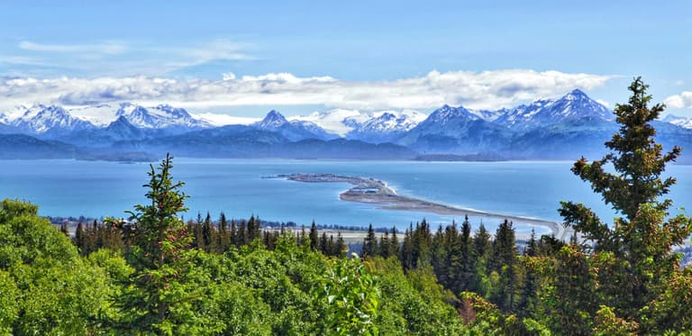 American state rocked by 7.3 magnitude earthquake leaving residents scrambling to high ground American state rocked by 7.3 magnitude earthquake leaving residents scrambling to high ground