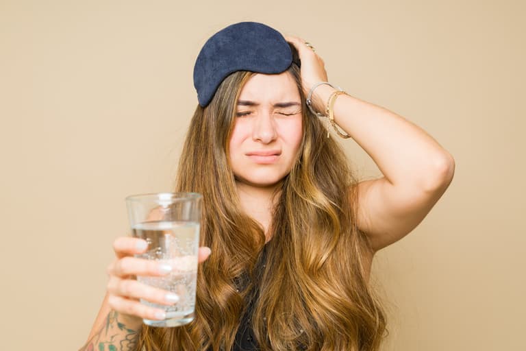 Doctor reveals exactly how many drinks it takes to make you hungover Doctor reveals exactly how many drinks it takes to make you hungover