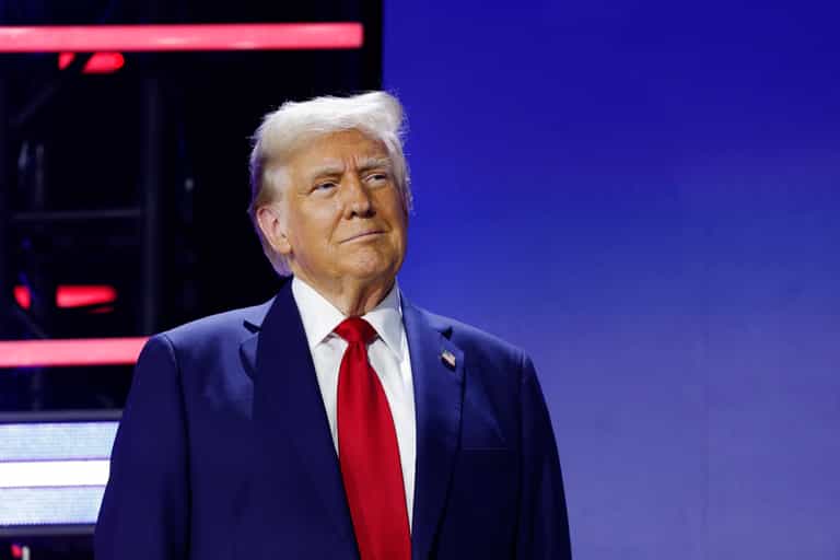 Donald Trump told to ‘go f*** yourself’ live on TV by presenter Donald Trump told to ‘go f*** yourself’ live on TV by presenter
