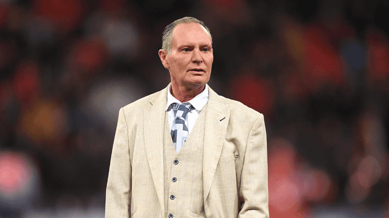 Paul Gascoigne rushed to intensive care unit after collapsing at home Paul Gascoigne rushed to intensive care unit after collapsing at home