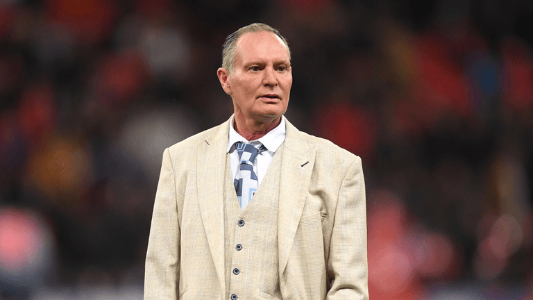 Paul Gascoigne rushed to intensive care unit after collapsing at home Paul Gascoigne rushed to intensive care unit after collapsing at home