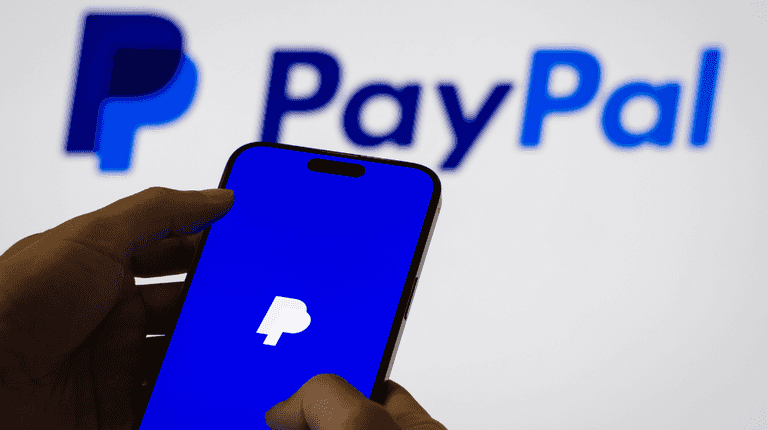 Americans are being encouraged to pay off the US national debt via PayPal Americans are being encouraged to pay off the US national debt via PayPal