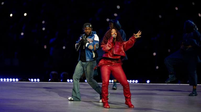Last minute Kendrick Lamar and SZA tickets are available to buy for their UK tour dates Last minute Kendrick Lamar and SZA tickets are available to buy for their UK tour dates