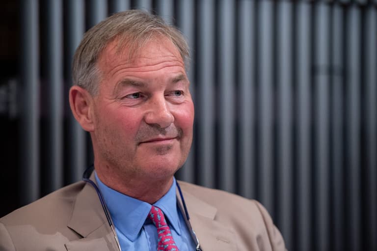 Rupert Lowe mistakes charity rowers for ‘illegal migrants’ Rupert Lowe mistakes charity rowers for ‘illegal migrants’