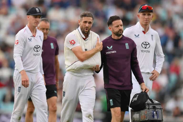 Why weren’t England able to sub Chris Woakes off during Test match defeat by India? Why weren’t England able to sub Chris Woakes off during Test match defeat by India?