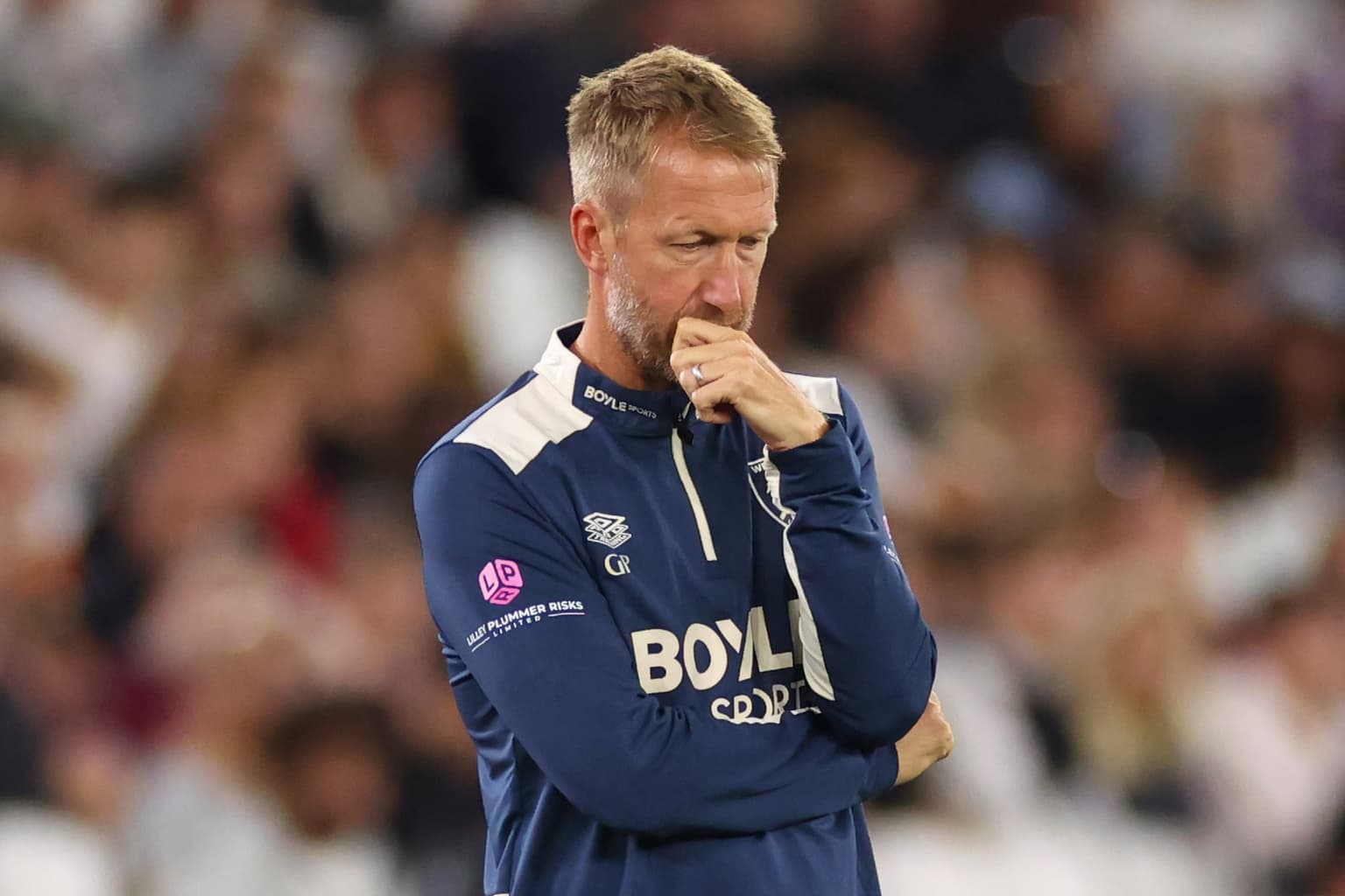 After losing 5-1 to Chelsea last night, Hammers fans are suggesting their own player should leave!
