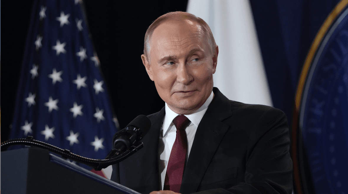 Putin becomes meme just moments after arriving at peace summit with Trump
