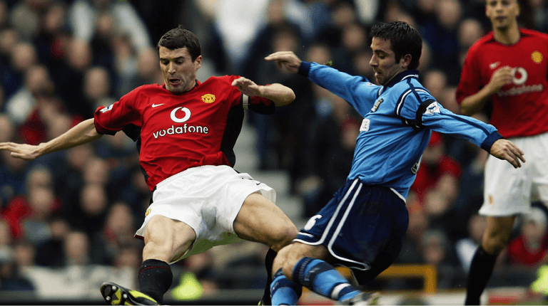 QUIZ: It’s his job! Name these players Roy Keane is crunching throughout his career QUIZ: It’s his job! Name these players Roy Keane is crunching throughout his career