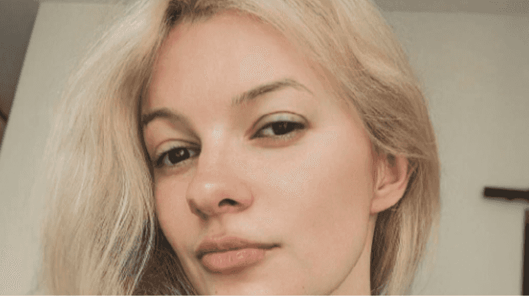 Ukrainian refugee, 23, who fled to safety in US stabbed to death at train station Ukrainian refugee, 23, who fled to safety in US stabbed to death at train station