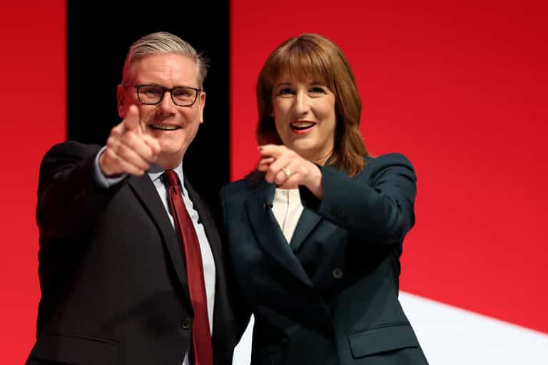 Rachel Reeves to take away benefits from young people if they turn down offer of work Rachel Reeves to take away benefits from young people if they turn down offer of work