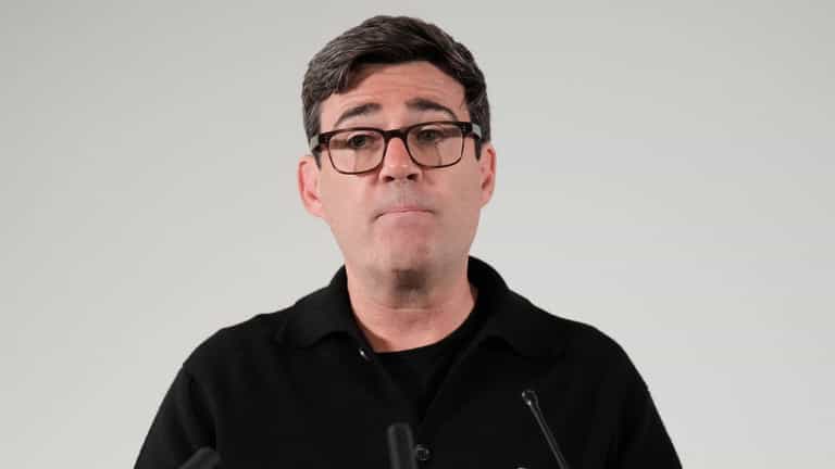 Andy Burnham says Labour MPs want him to oust Starmer and ‘turn the country around’ Andy Burnham says Labour MPs want him to oust Starmer and ‘turn the country around’