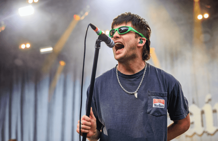 Over 400 artists to remove their music from streaming services in Israel Over 400 artists to remove their music from streaming services in Israel