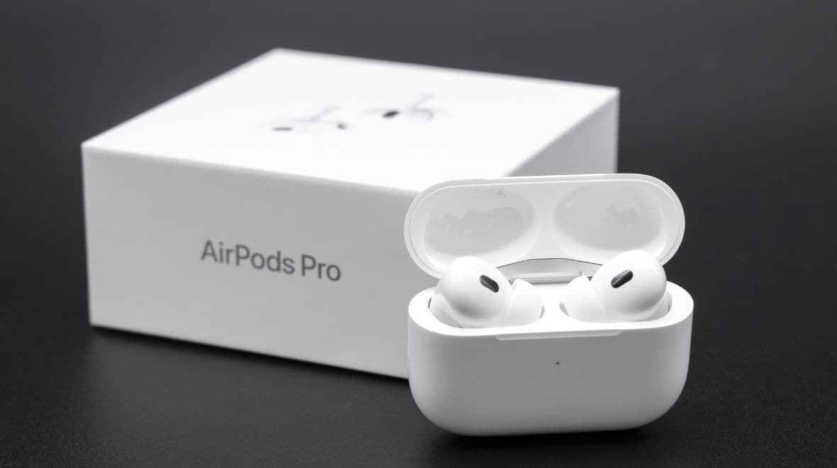 Apple’s new AirPods cost £219, but shoppers switch to £15 alternative that ‘basically sound the same’