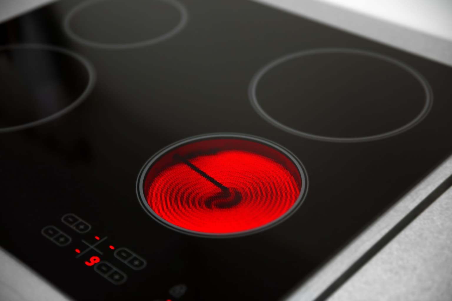 Energy supplier with thousands of customers could go into administration within days