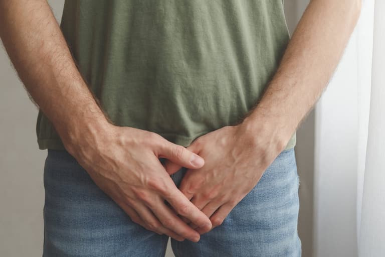 People are mindblown after learning what the ‘stitch’ at the bottom of the scrotum is People are mindblown after learning what the ‘stitch’ at the bottom of the scrotum is